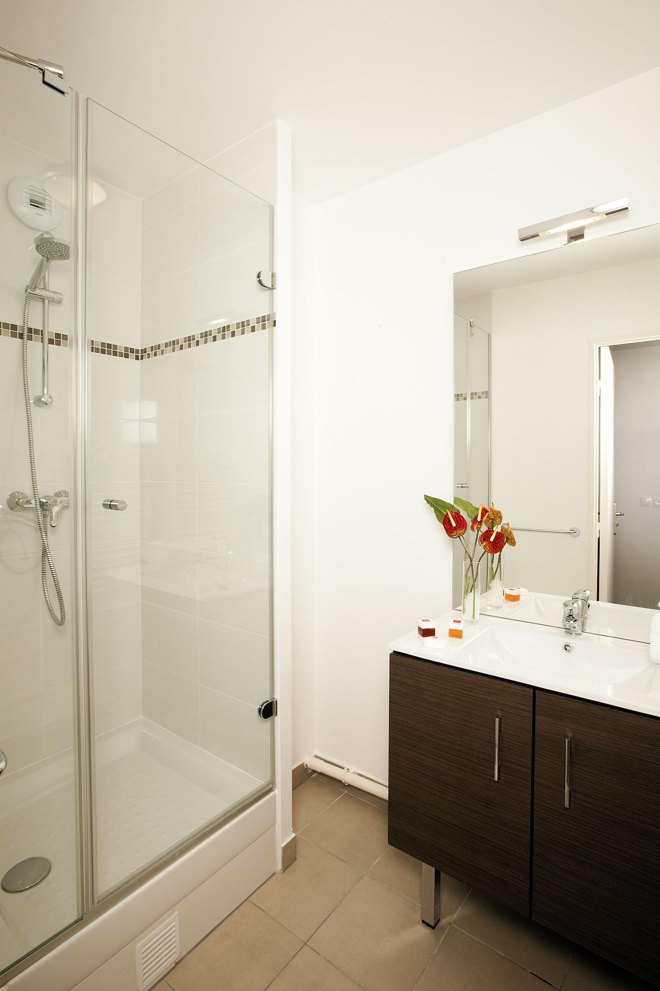Апартаменты Sejours & Affaires Paris Bagneux Баньё Экстерьер фото